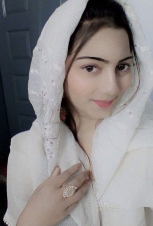 Cute Young Girl Nude Photos (21).jpg