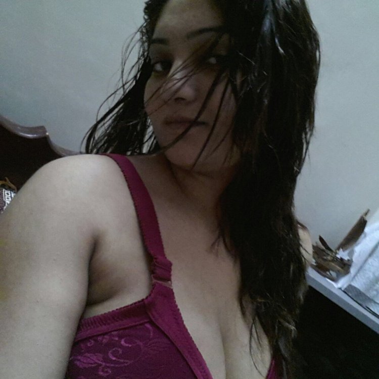 Busty Patna Patan Lady Nude Pics (21).jpg