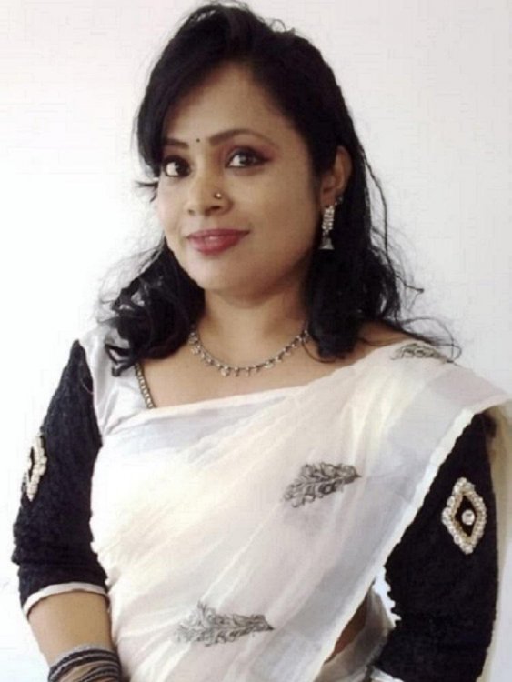 Dusky Bengali Bhabhi Nude Pics (13).jpg