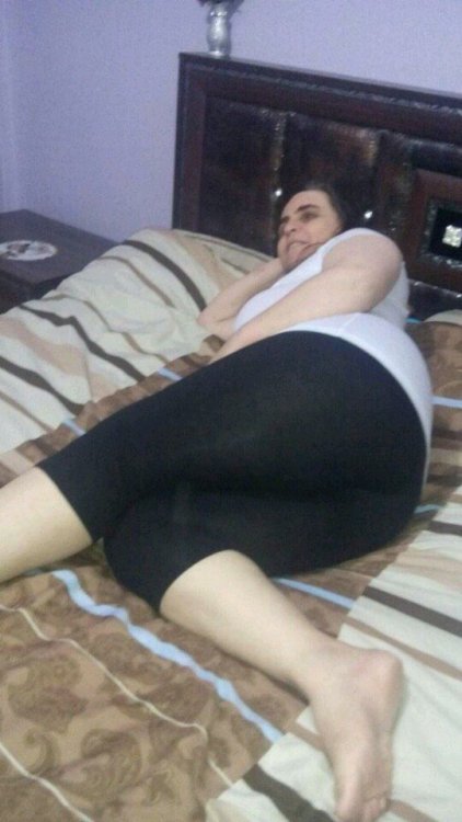 Aged Desi Muslim Bhabhi from Saudi  (2).jpg