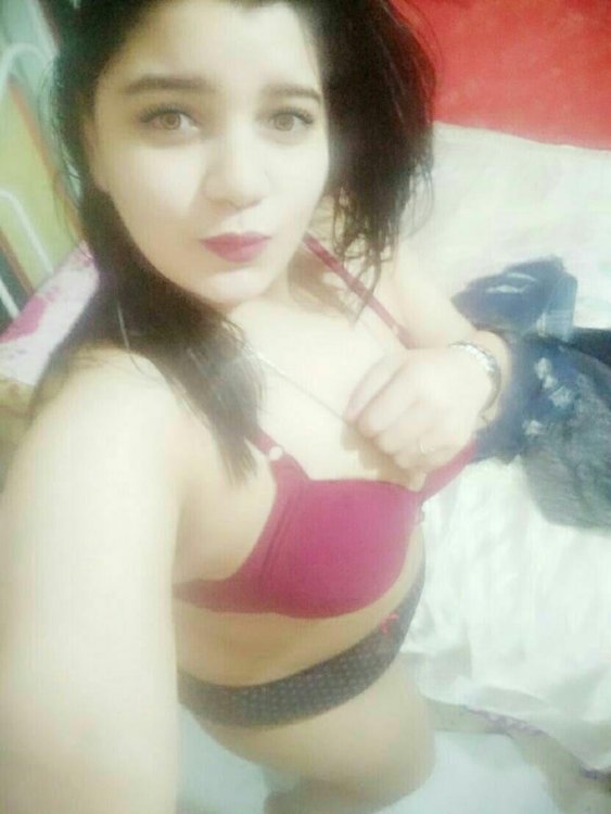 Chubby Arab Teen (18).jpg