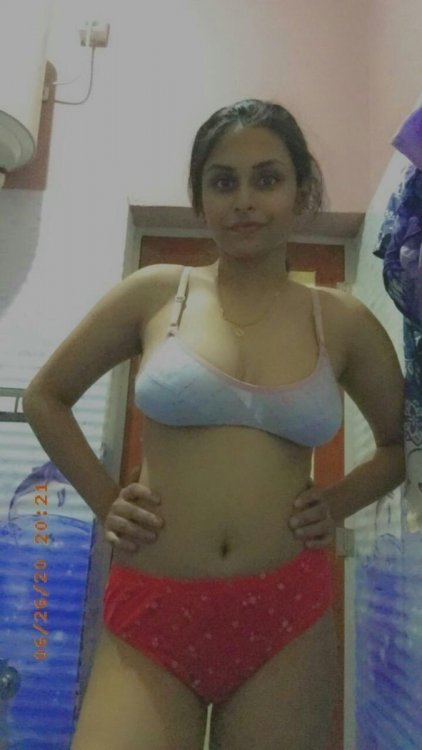 Beautiful Girl Pic 05.jpeg