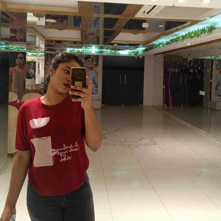 isha5.thumb.jpg.6d438346998918e211f0a9d5130c4f8a.jpg