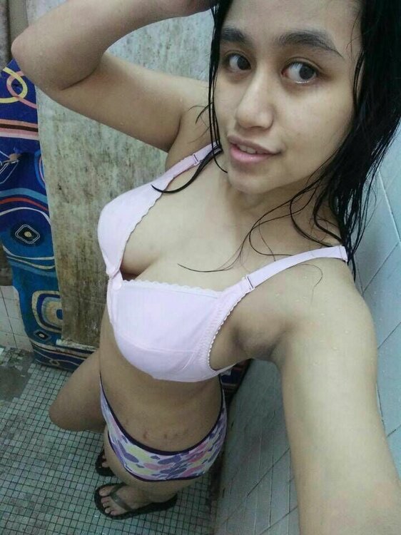 Big Boobs Beauty School Girl (21).jpg