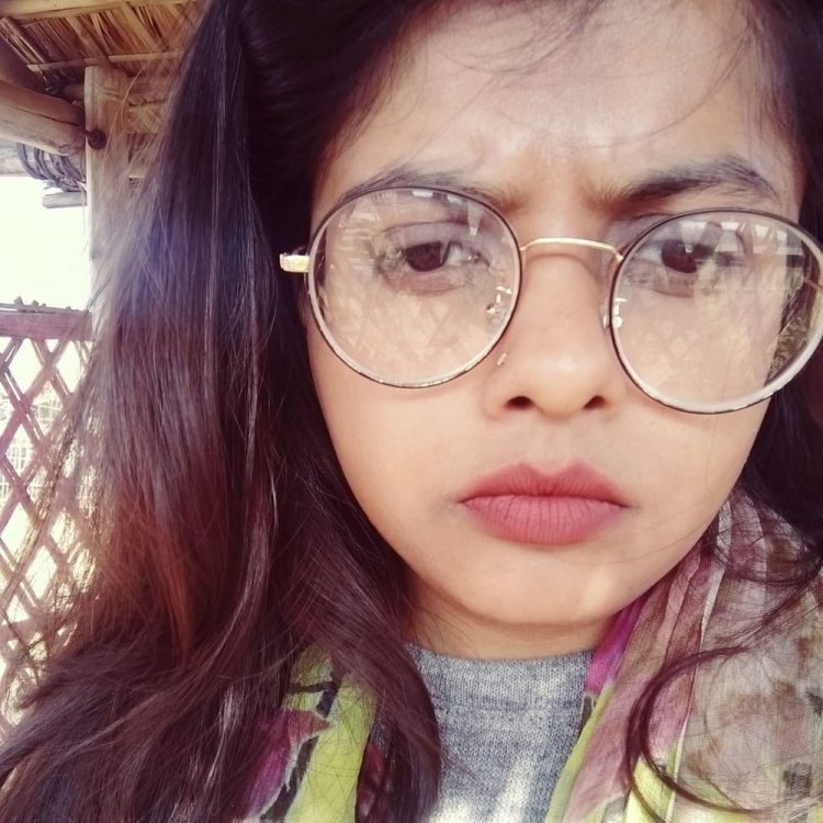 Desi Cute Babe Pic 03.jpg