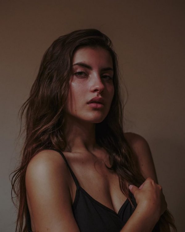 27_677788.jpg